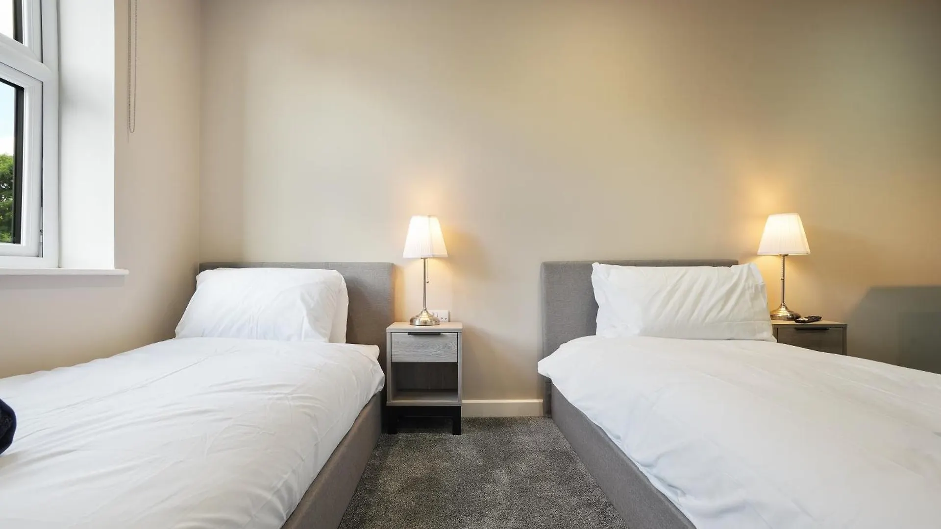 The Olive Tree Aparthotel 赫尔河畔京士顿