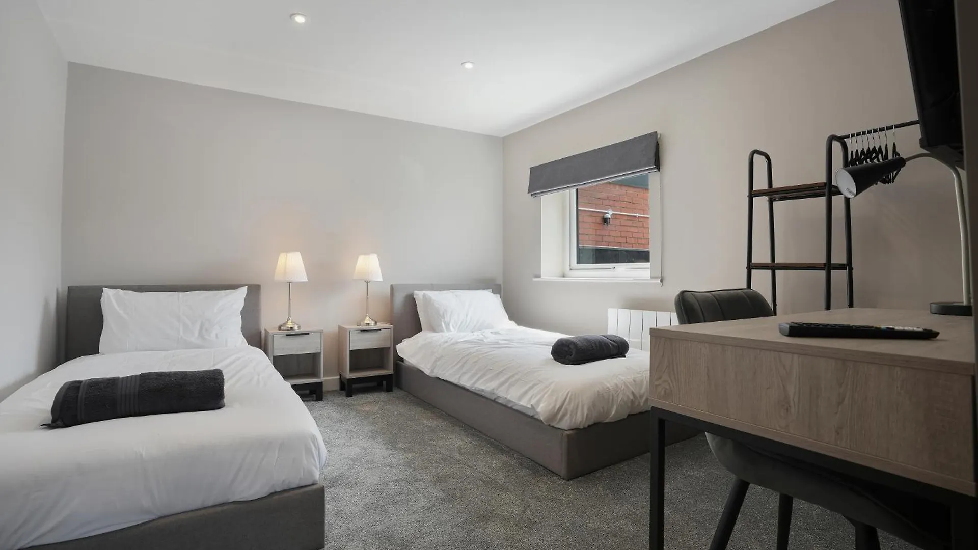 The Olive Tree Aparthotel 赫尔河畔京士顿